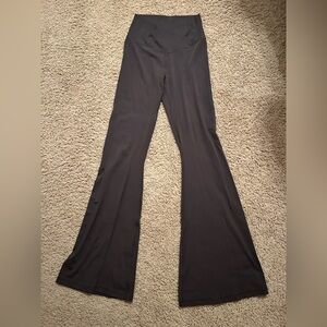 Aerie charcoal grey crossover flares